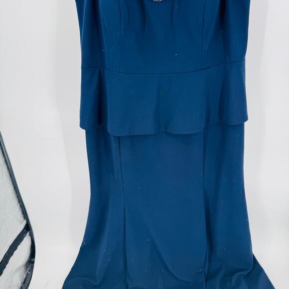 Xscape Navy Beaded Lace Cap Sleeve Formal Gown Floor Length Dress 18W - Picture 9 of 10